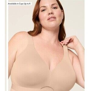 Cacique Womens Nude Tan Beige Lightly Lined No Wire Wireless Bra Size 40G